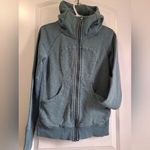 SOLD! Lululemon Scuba Size 6